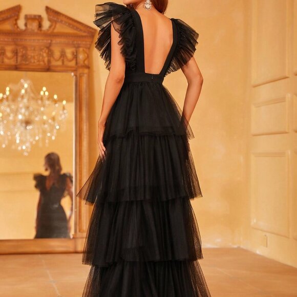 Black Elegant Women's Deep V-Neck Ruffled Flared Sleeves Evening Gown - Picture 2 of 6